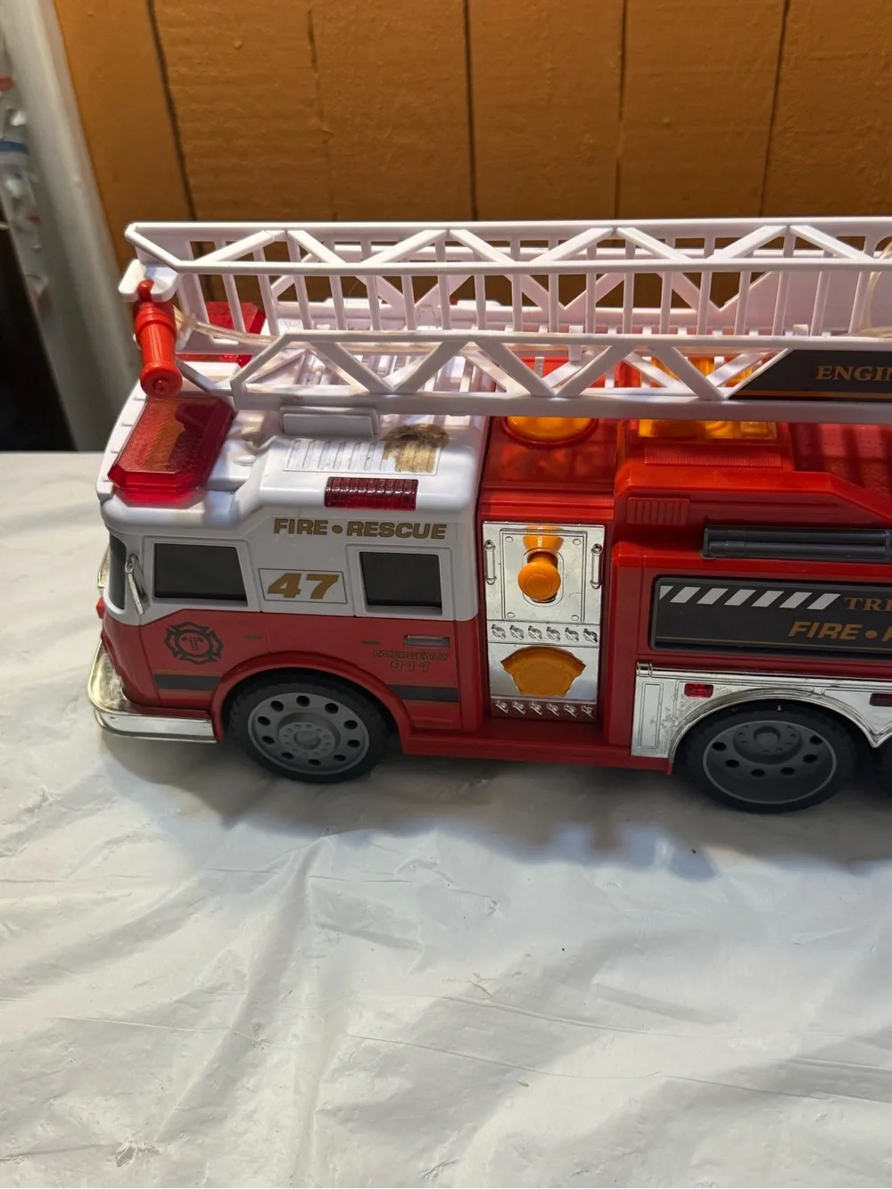 Fast Lane brand 22 inch fire truck 
